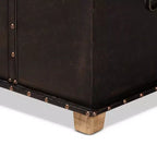 Poggiapiedi contenitore trapuntato in similpelle marrone scuro con gambe in rovere, 1 posto